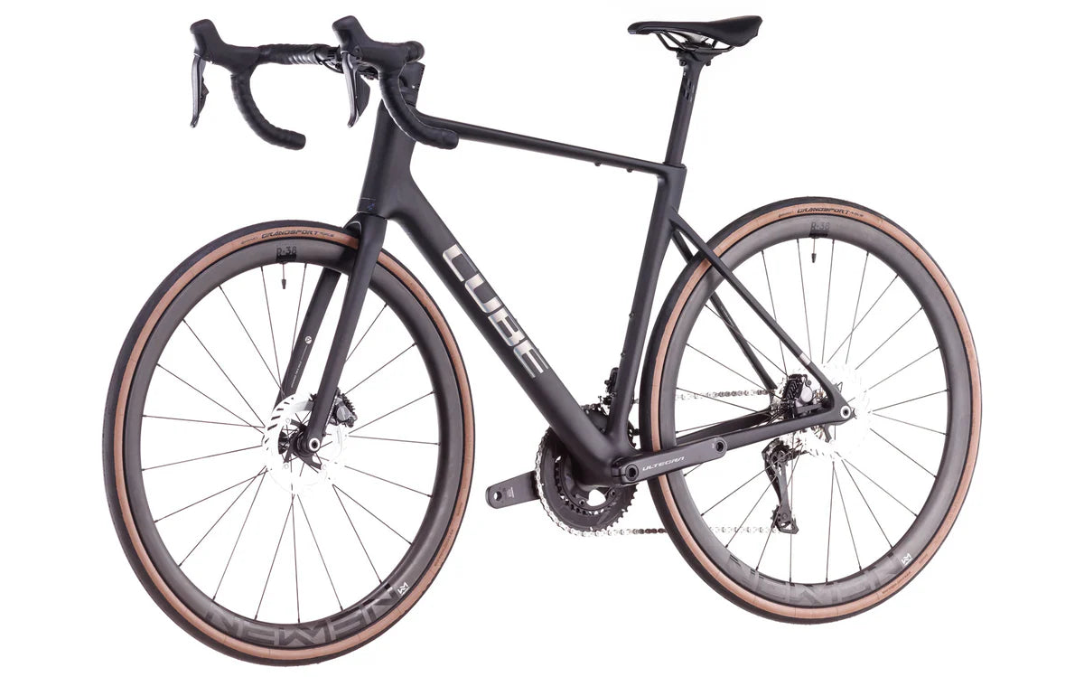 Bicicleta Cube Attain C:62 SLT carbon´n´rainbow / PREVENTA