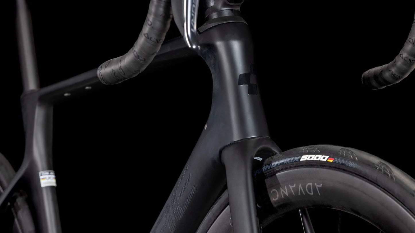 Bicicleta Cube Agree C:62 Pro blackline / PREVENTA