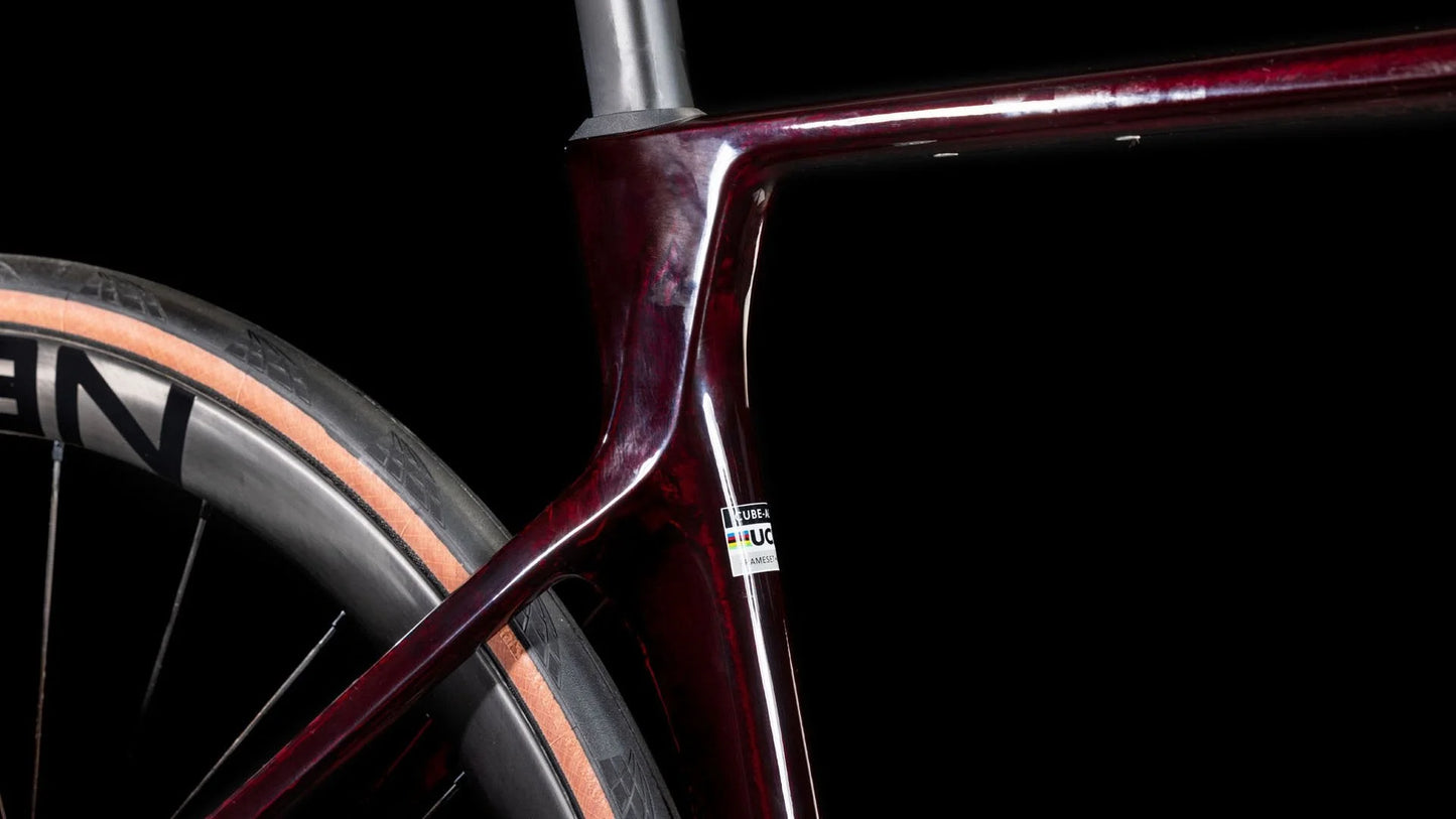 Bicicleta Cube Agree C:62 SLX liquidred´n´prism / PREVENTA