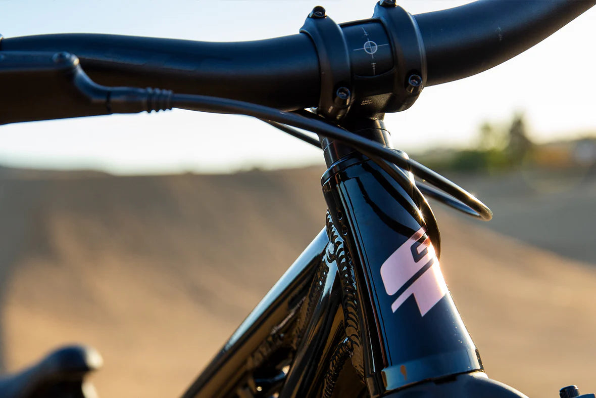 Bicicleta MTB GT 26 U LABOMBA SGN LG