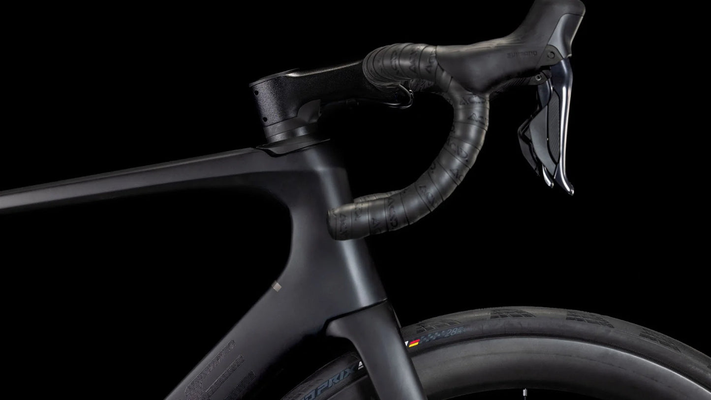 Bicicleta Cube Agree C:62 Pro blackline / PREVENTA