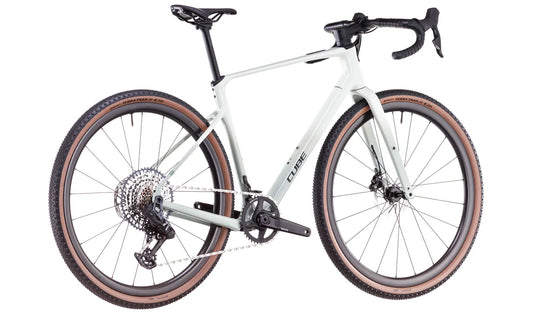 Bicicleta Cube Nuroad C:62 EX desertstone´n´green / PREVENTA