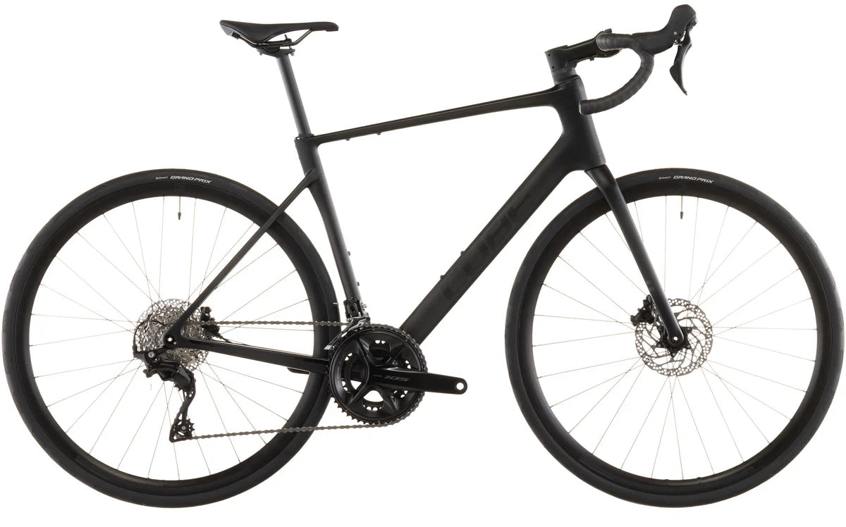 Bicicleta Cube Attain C:62 Race blackline