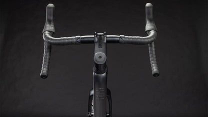 Bicicleta Cube Attain C:62 Race blackline