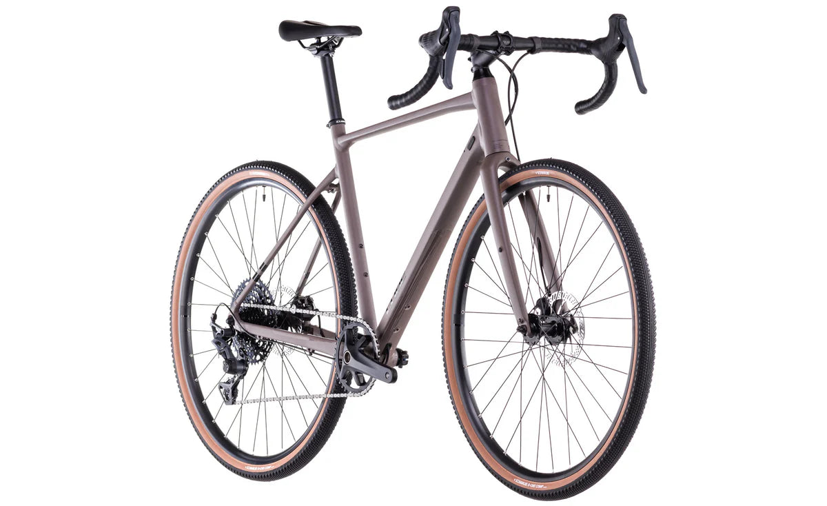 Bicicleta Cube Nuroad ONE cedar´n´black