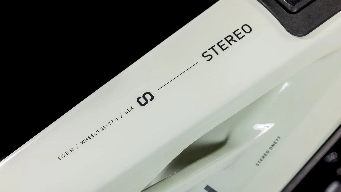 Bicicleta Cube Stereo Hybrid ONE77 HPC SLX 800 desertstone´n´black