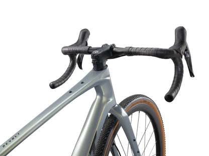 Bicicleta Gravel Giant Revolt Advanced 0 MY2025