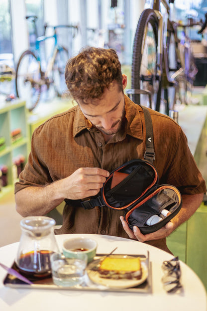 Banano Tech Bag Dark Forest