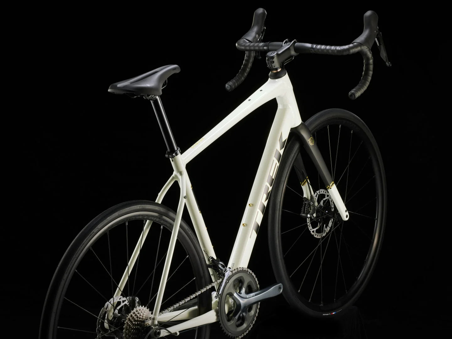 Bicicleta ruta Trek Domane AL4 Gen 4 Blanca