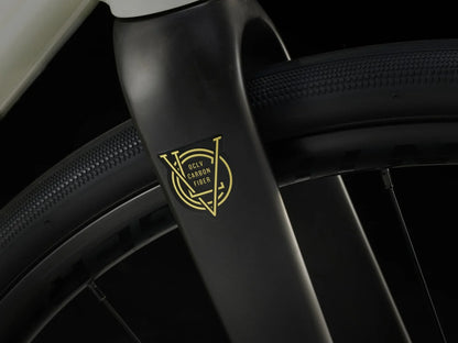 Bicicleta ruta Trek Domane AL4 Gen 4 Blanca