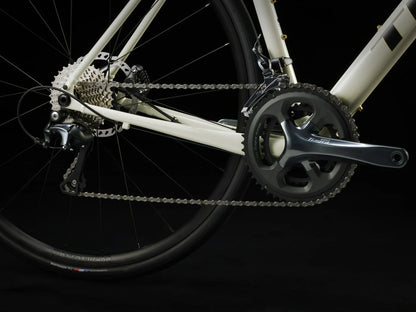 Bicicleta ruta Trek Domane AL4 Gen 4 Blanca