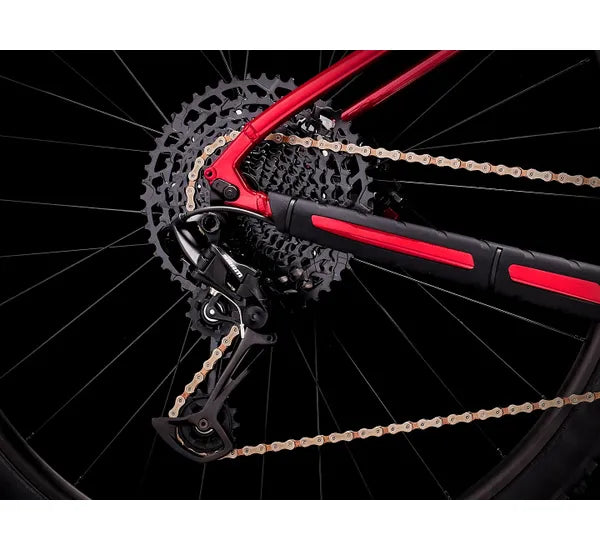 Bicicleta Trek MARLIN 8 Rojo 2023