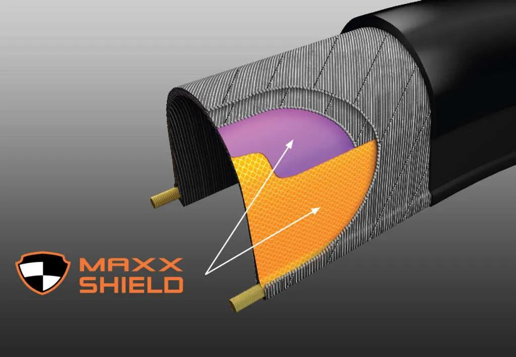 Neumatico de bicicleta Ruta Maxxis Re-Fuse Kevlar 700X25C Maxxshield