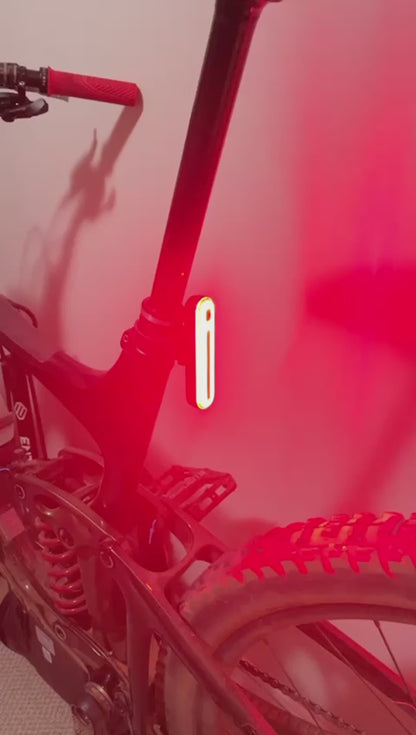 Luz trasera bicicleta  100 Lumens entity carga UsB
